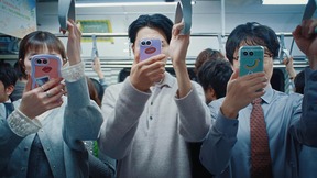 ウェブ動画「撮られてるかもミュージカル」編より
