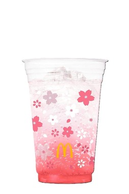 「てりたまファミリー」と、「とちおとめ白桃」のドリンクが登場
