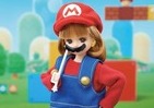 「リカちゃん」と「スーパーマリオ」コラボ　2つのスタイルで