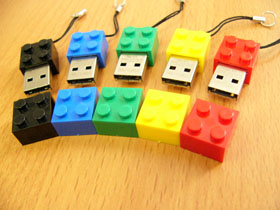 ソリッドアライアンス「ブロック型USBメモリー」　