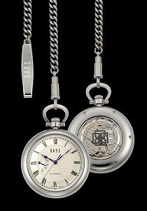 英国老舗「DAKS」　115周年記念の懐中時計