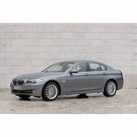 BMW「5シリーズ」、目が変わった！