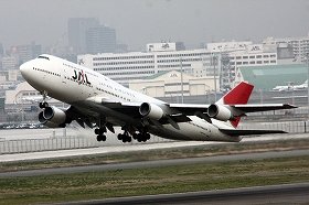 「タッチ＆ゴー」撮影もできる、JAL「747-400」退役記念ツアー