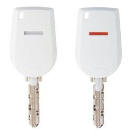 「あれ？カギ閉めたっけ…」　「閉め忘れ」一目でわかるカギ