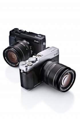 「超高画質」と小型軽量化を両立　レンズ交換式デジカメ「FUJIFILM X-E1」