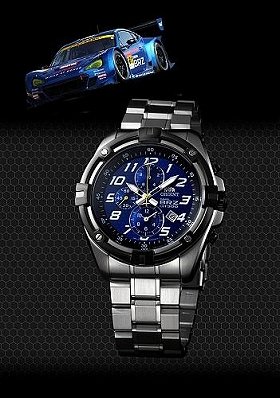 レースカーのような時計　「スバル」とコラボ、国内300本限定