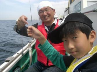 「親子で釣り船体験」を応援　「大人1人につき小学生1人」乗船料無料キャンペーン