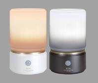 やさしく点灯・消灯する「明暗人感センサー」付きLED照明（写真は「HLH‐1202　PW/DB」）