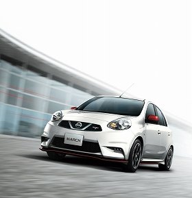 「低燃費」「パフォーマンス」志向の2グレード　日産「マーチNISMO」