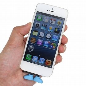iPhone5が進化、「足」生えて立った　大切なものを守るために