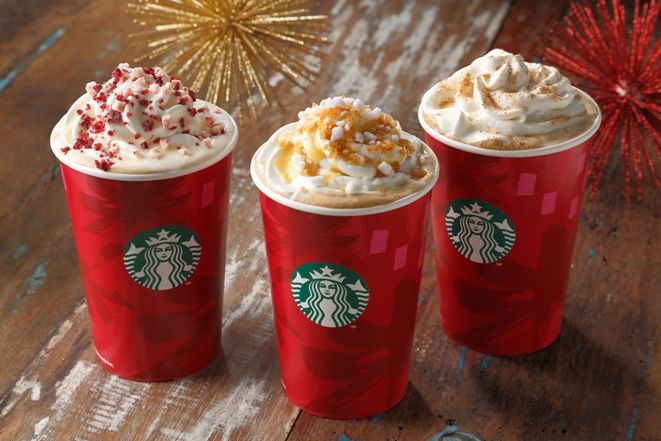 スターバックス「Let there be bright ～輝きで満たそう～」テーマに「スノー メイプル トフィー ラテ」など新発売