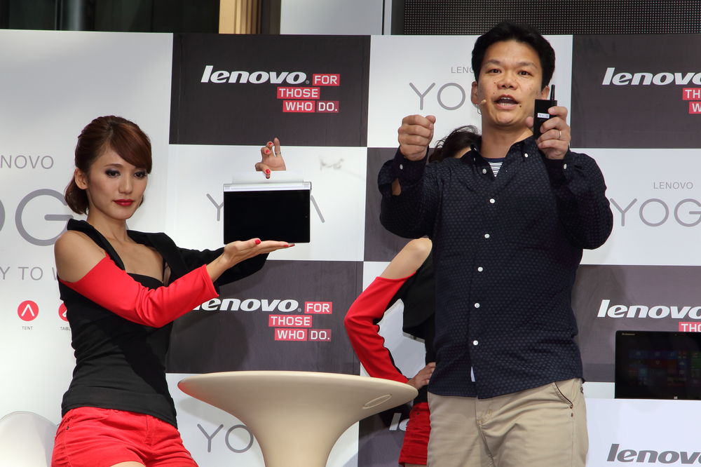 タブレット端末では壁にかけて利用する「ハングモード」を新たに備えた