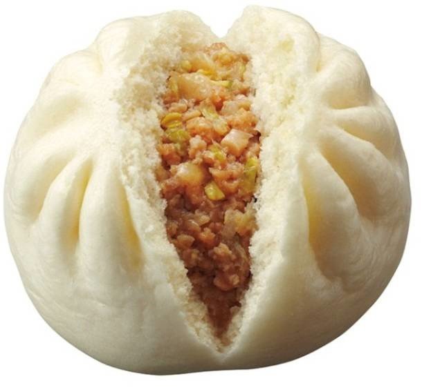 特大サイズ...横浜中華街の肉まんイメージ　サークルKのジューシー「大肉包」