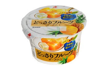 北海道産生乳を贅沢に使った「どっさりフルーツヨーグルト」新発売