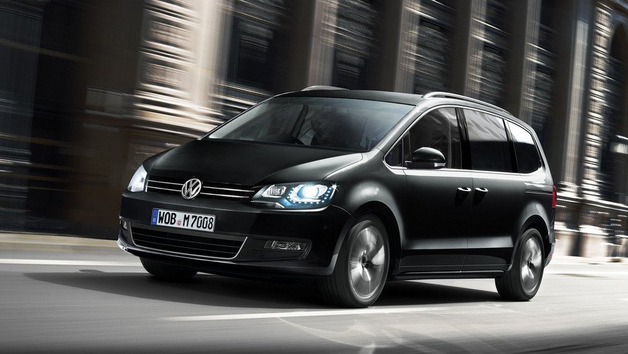 シャラン グレンツェン2（ディープブラックパールエフェクト）