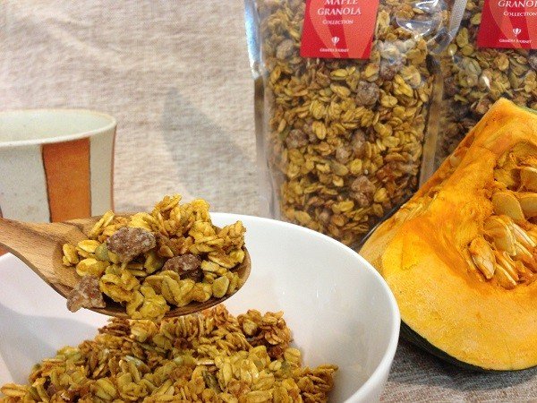 メープルシロップとかぼちゃの生地　「デザートグラノーラ」シリーズに新商品