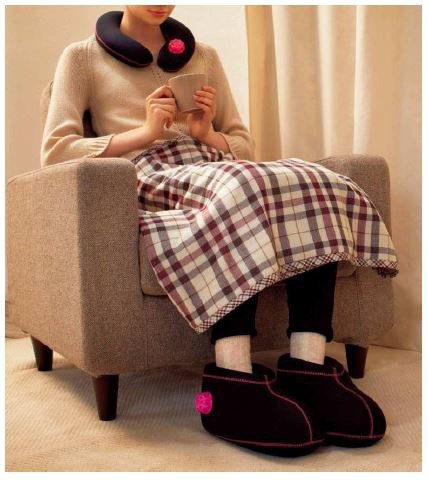 お風呂に浸かっているようなポカポカ感を　足と肩を温める「快眠湯たんぽ」がポーラから