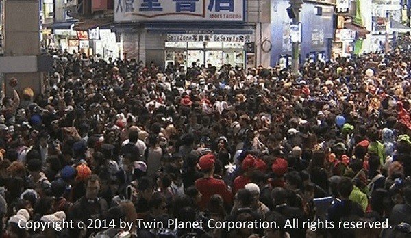 ギャルも仰天！渋谷のハロウィーンお祭り騒ぎ　なぜそうなったかを考えた