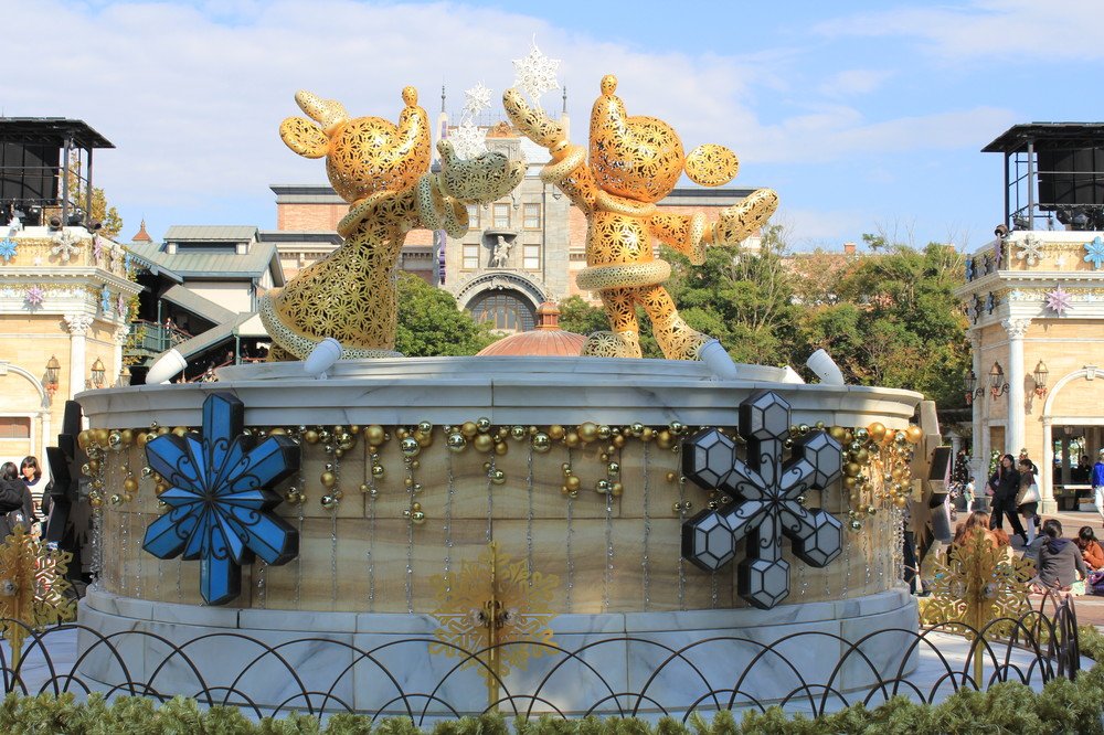 TDSのミッキーとミニーのオブジェ