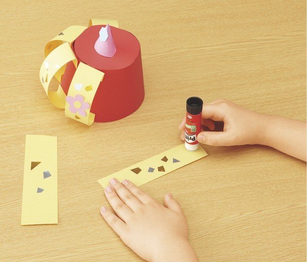 厚紙も安心、工作がはかどる「プリット」