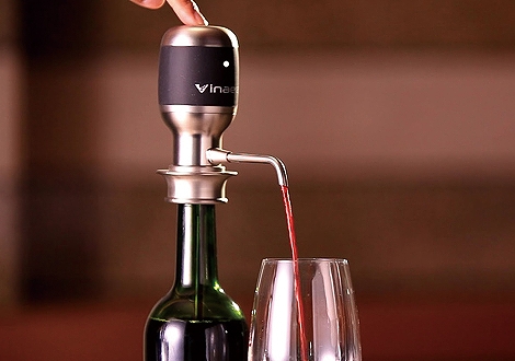 ボタン1つで風味豊かなワインを楽しめるワインディスペンサー