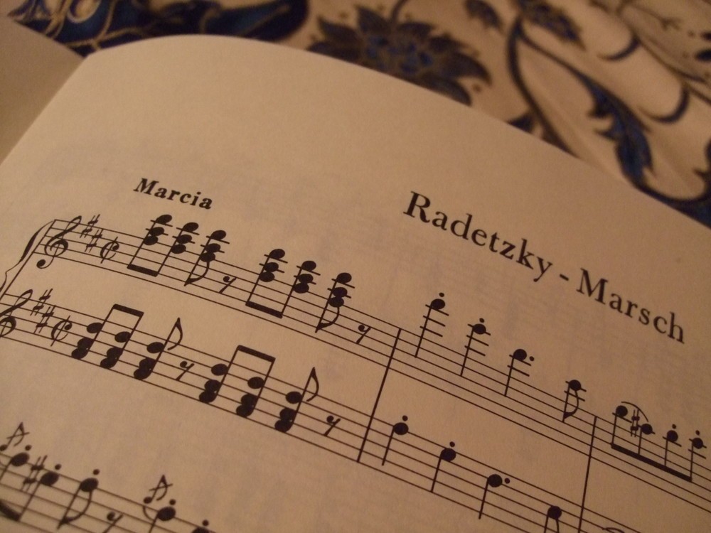 ウィーンフィルニューイヤーコンサートの定番曲と親子の確執