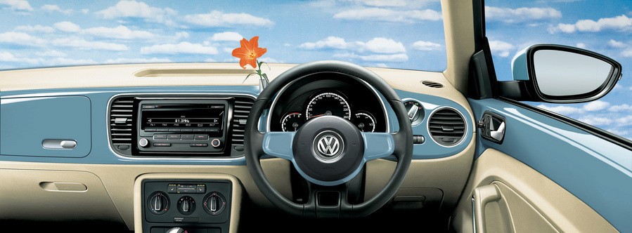 「デニムブルー」モデルのインテリア