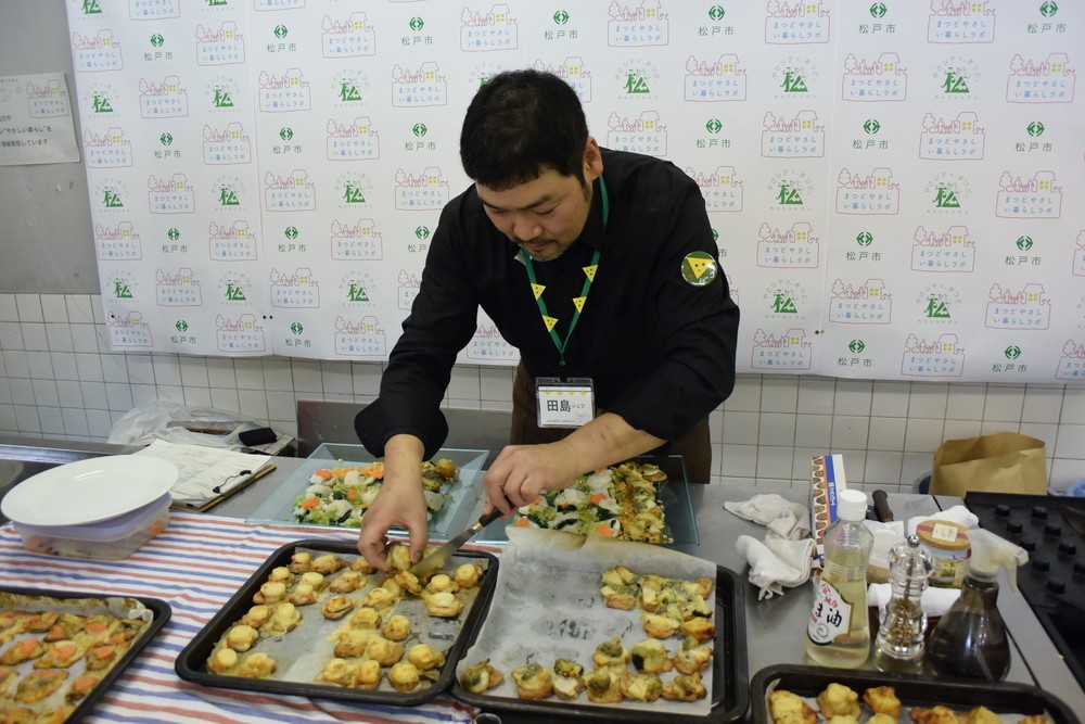 非常食をシェフが