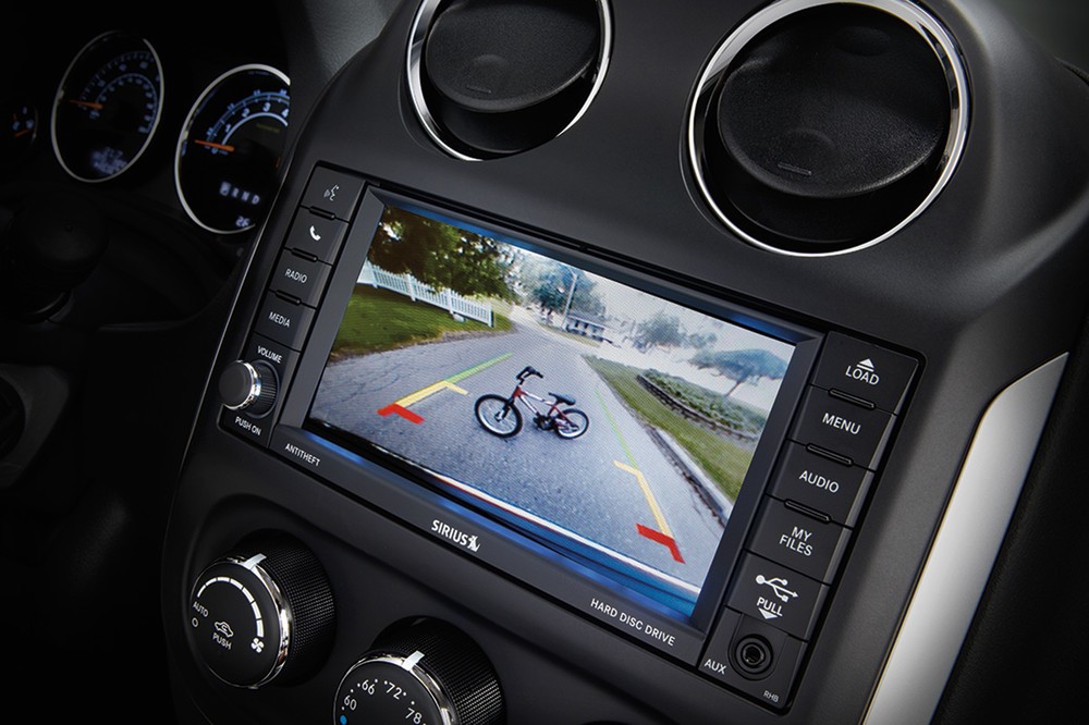 三菱電機製ナビを特別装備