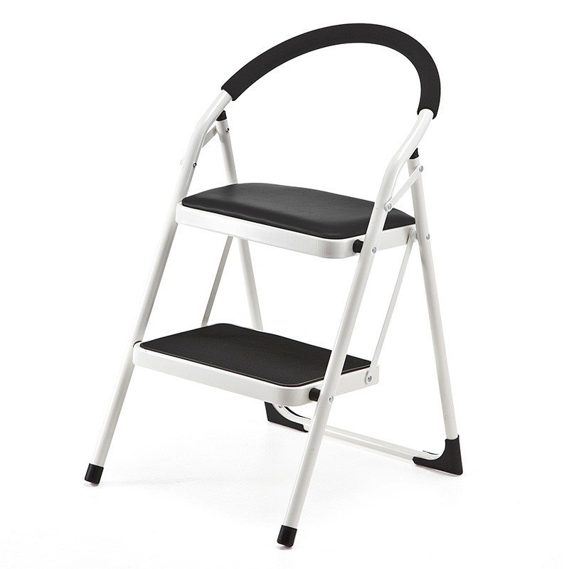 イスにも使える折りたたみ式の踏み台　サンワサプライから2段タイプと3段タイプ