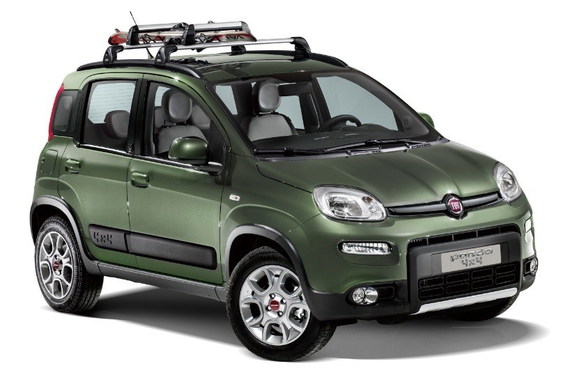 「フィアット パンダ 4×4 アドベンチャー エディション」60台限定発売、アウトドア向けのアクセサリーを標準装備