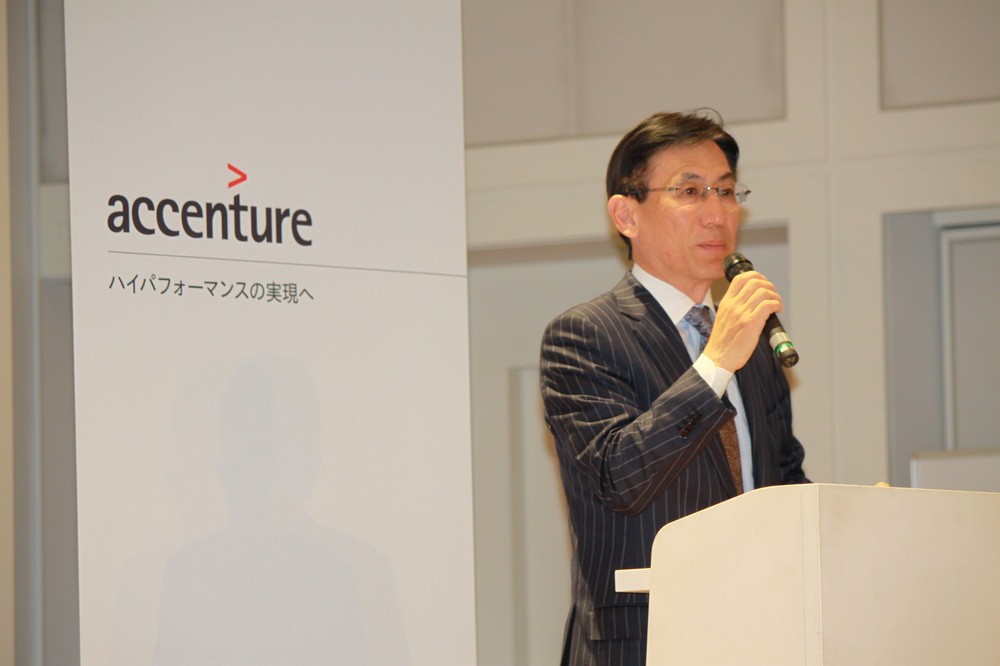 美術館で開かれた異例の「就活イベント」　アクセンチュア社長が語るデジタル時代のコンサル業界