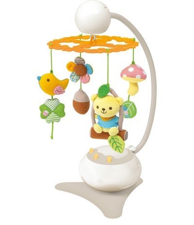 ベビー用品のコンビから「メロディいっぱい！みまもりセンサーメリー」発売　泣き声に反応して自動で動く