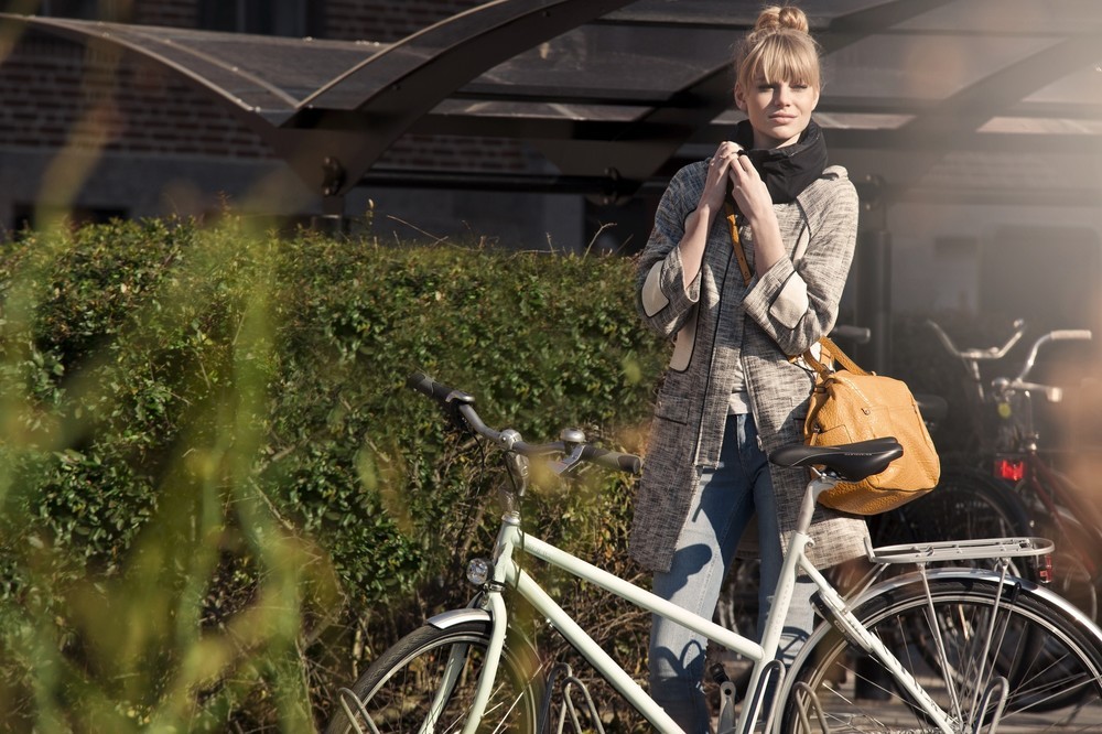 作動前　普段着にも合わせられるデザイン