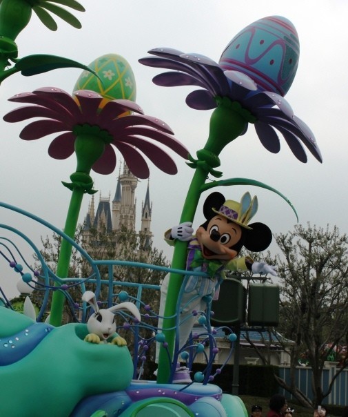 「ヒッピティ・ホッピティ・スプリングタイム」のミッキー