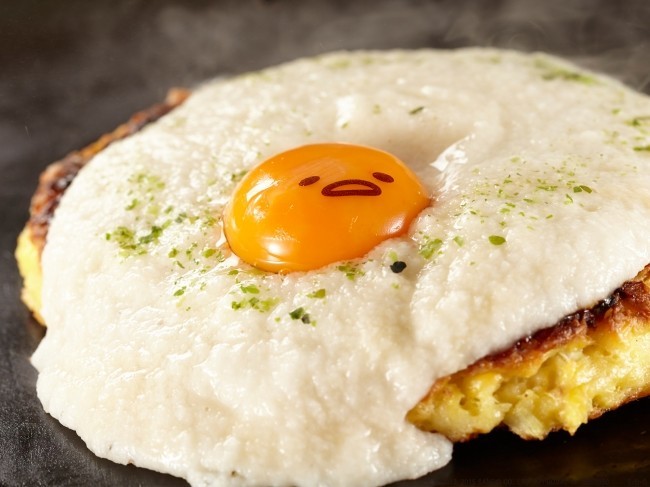 お好み焼きの「道とん堀」が「ぐでたま」とコラボ　特注の顔シートでリアルに再現