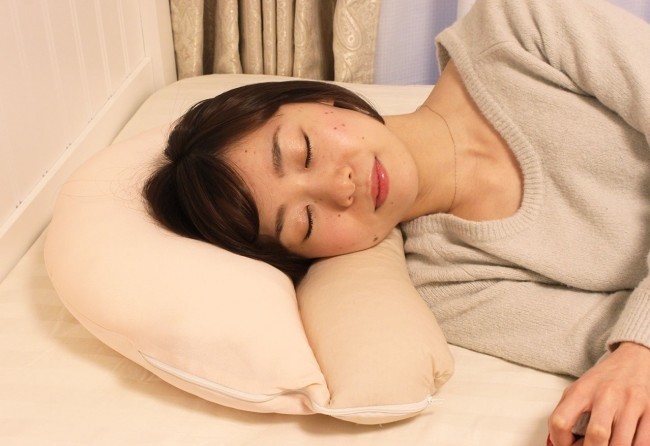 寝返りをうってもフィットする