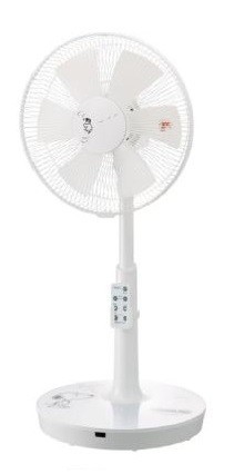 「スヌーピー」とコラボした扇風機　ハイアール「AQUA」ブランド