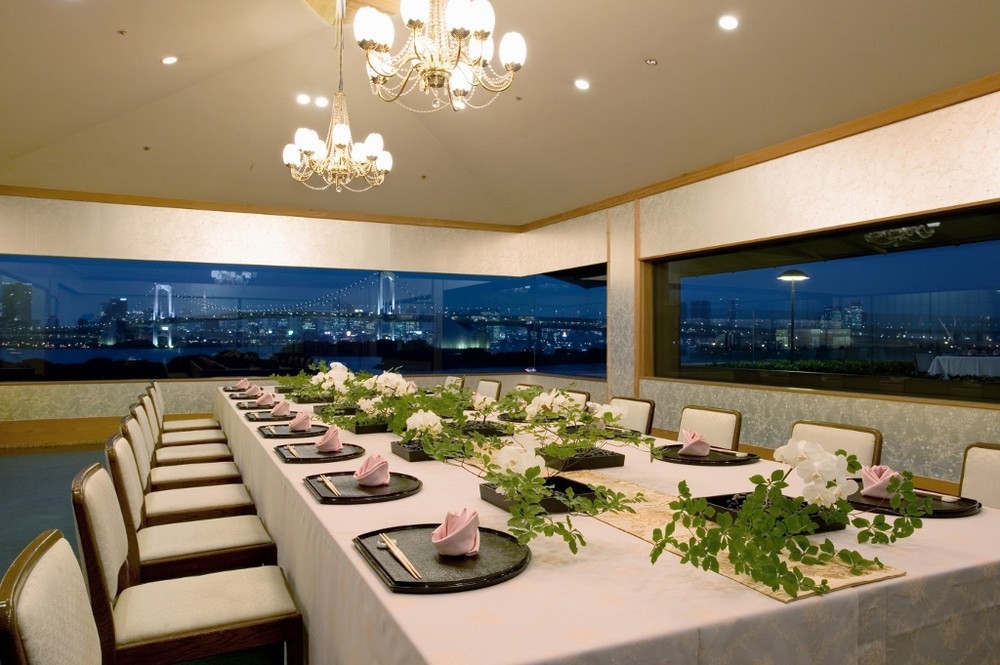 日本料理「さくら」内宴会場「潮風」