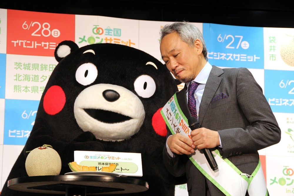 熊本県の営業本部長代理「くまモン」