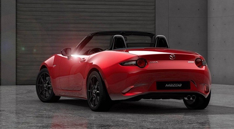 アルミや高張力鋼板、超高張力鋼板の使用比率を７１％に