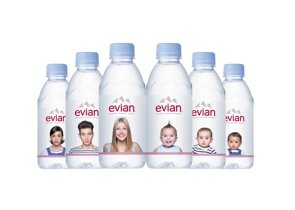 世界に一つだけ...あなたの「赤ちゃん顔」ラベルのエビアンをプレゼント