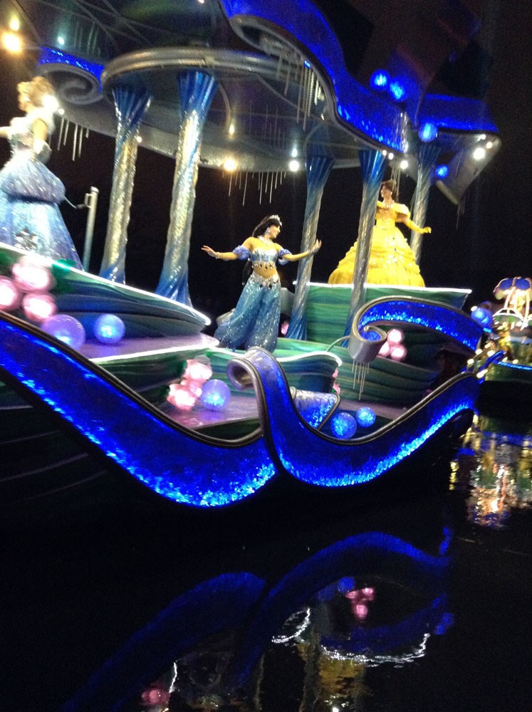 「ナイトフォール・グロウ」