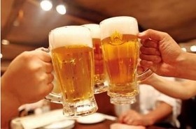 8月4日サッポロライオン創業祭「ビヤホールの日」　生ビール全品半額など