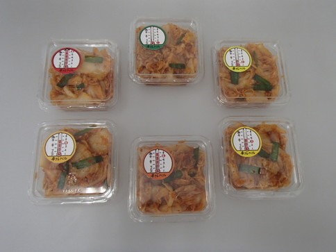 「日本一暑い街」から日本一？ホットなキムチ　レベル1から6までを食べ比べ