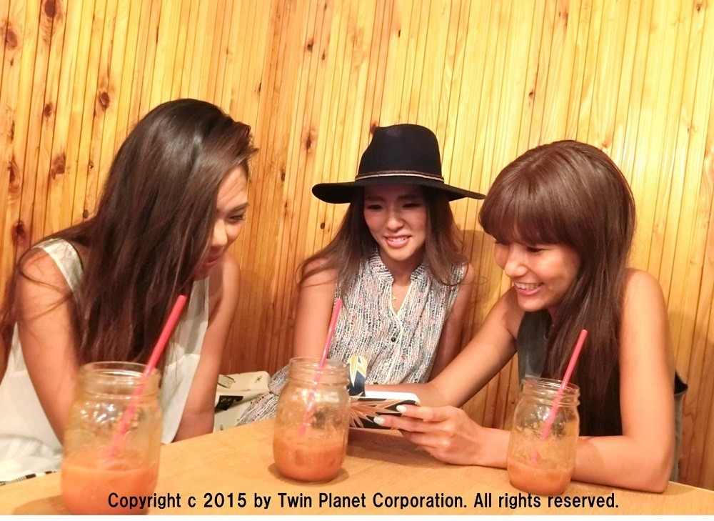 約1年前までは3人ともほぼ他人