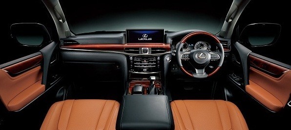 サンフレアブラウンのインテリアカラー。オプション装着車