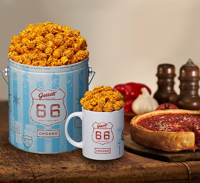 「ギャレット」創業66周年記念で新フレーバー「シカゴピザ」　初の日米合同デザイン缶も