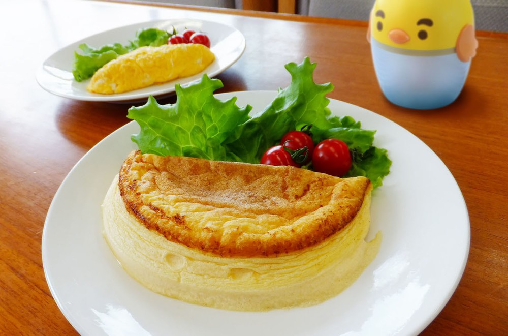 オムレツ スフレみたいな口どけ！「ふわしゅわびっくり！レッツ！オムレッツ」で