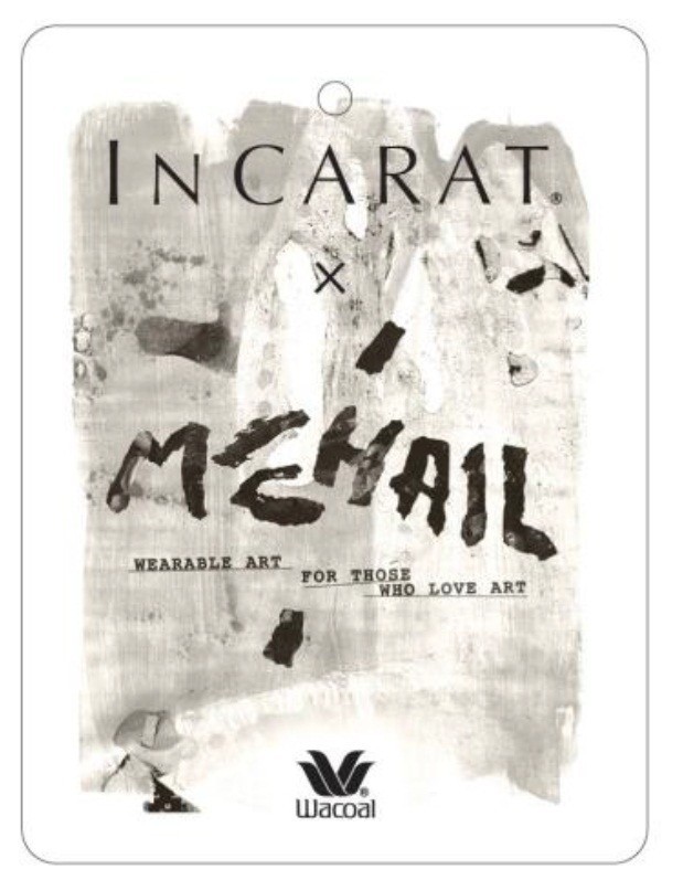 　コラボレーションウエアの紙タグ